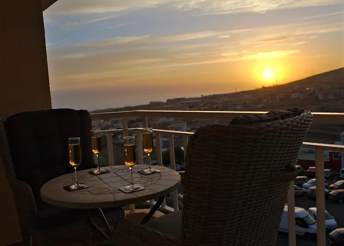 Atico Vista Mar Con Terraza Costa Adeje (Tenerife)